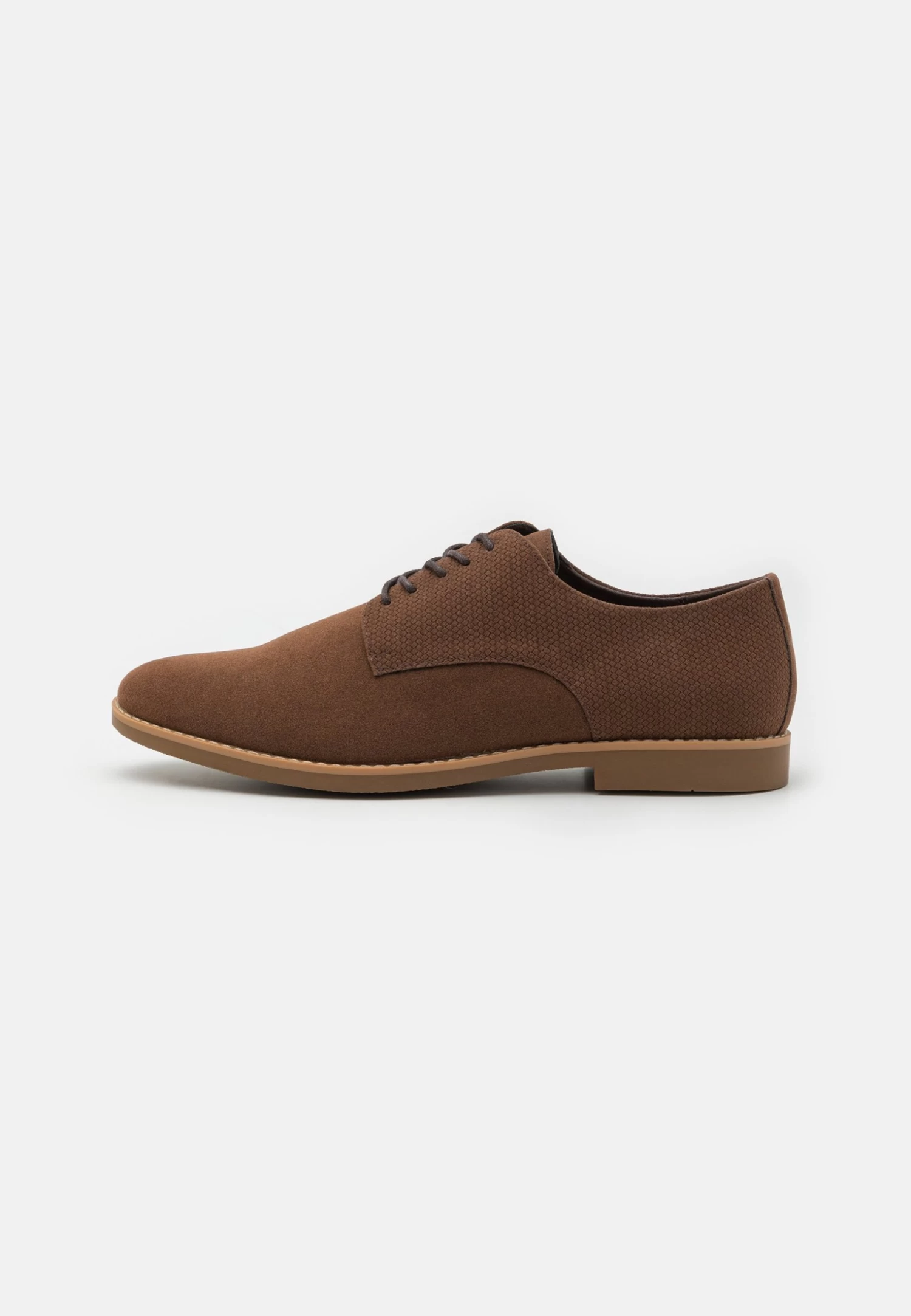 Lace-Ups - Brown