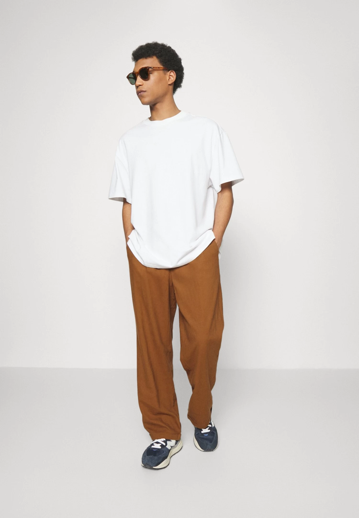 Drawcord Trousers Linen Blend - Trousers - Brown