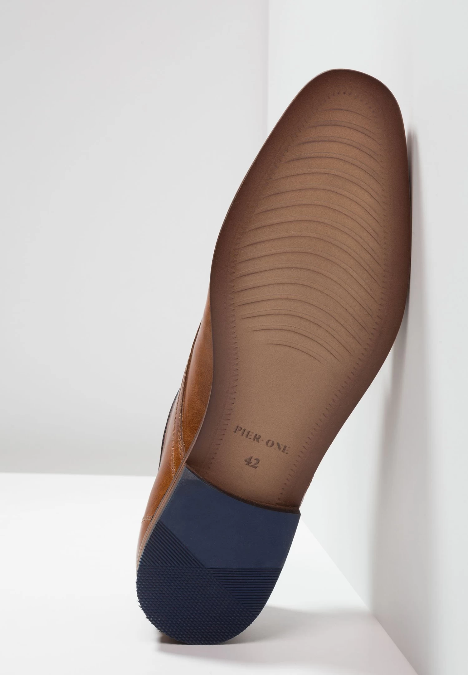 Leather - Smart Lace-Ups - Cognac