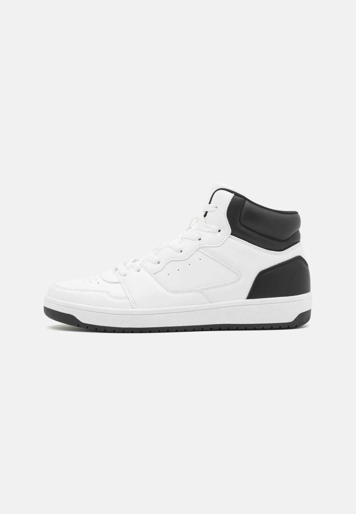High-Top Trainers - White