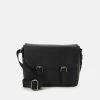 Pier One Unisex - Across Body Bag -Black