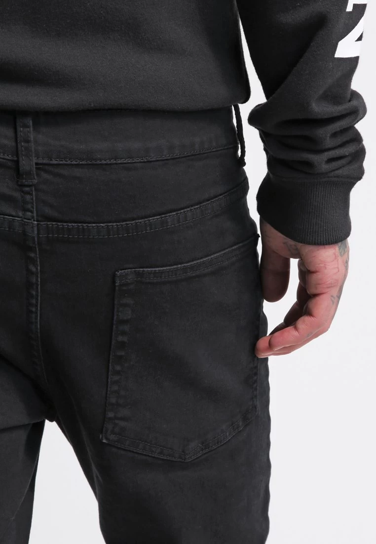 Slim Fit Jeans - Black