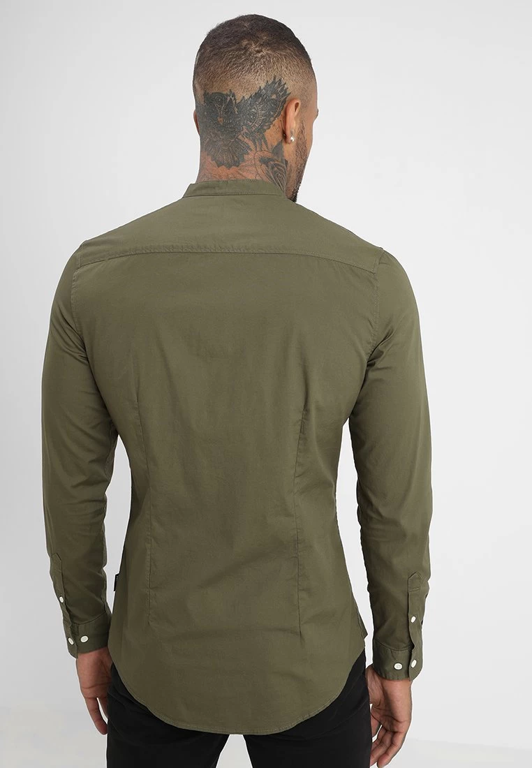 Muscle Fit Stand- Shirt - Oliv