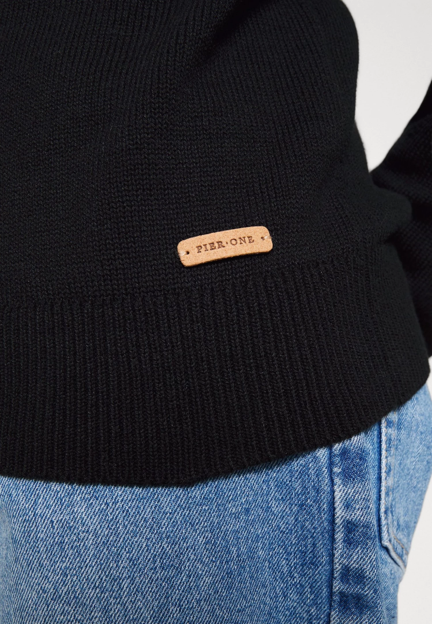 Structure Block High Collar - Cardigan - Black