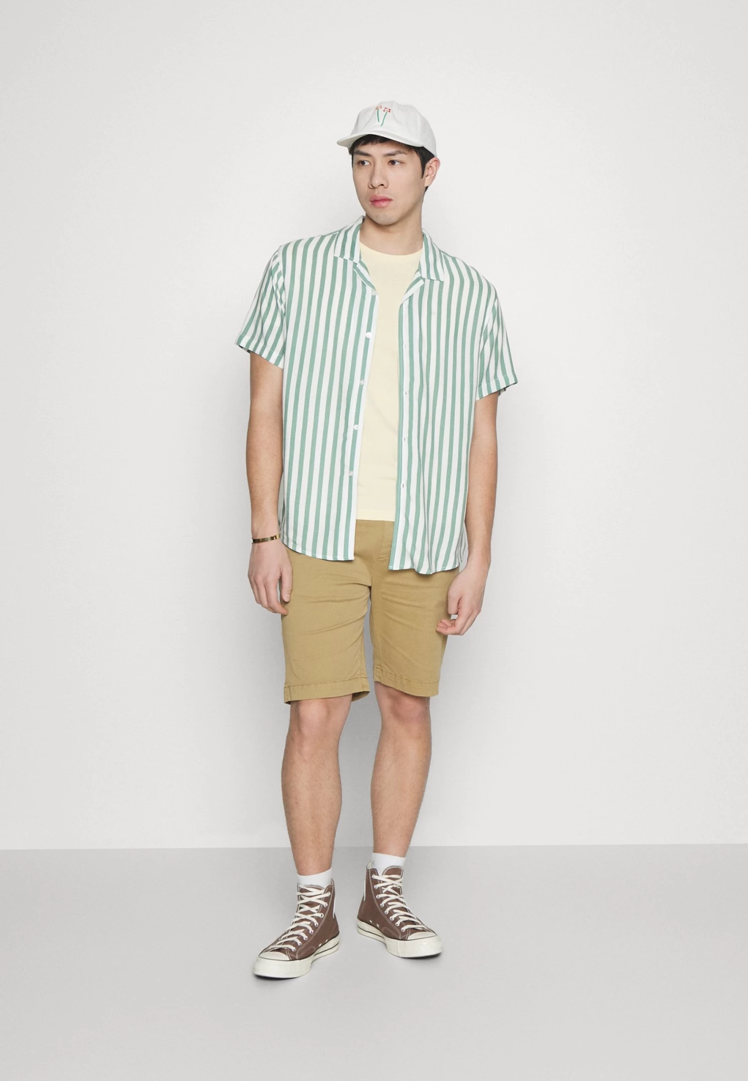 Shirt - Mint/White
