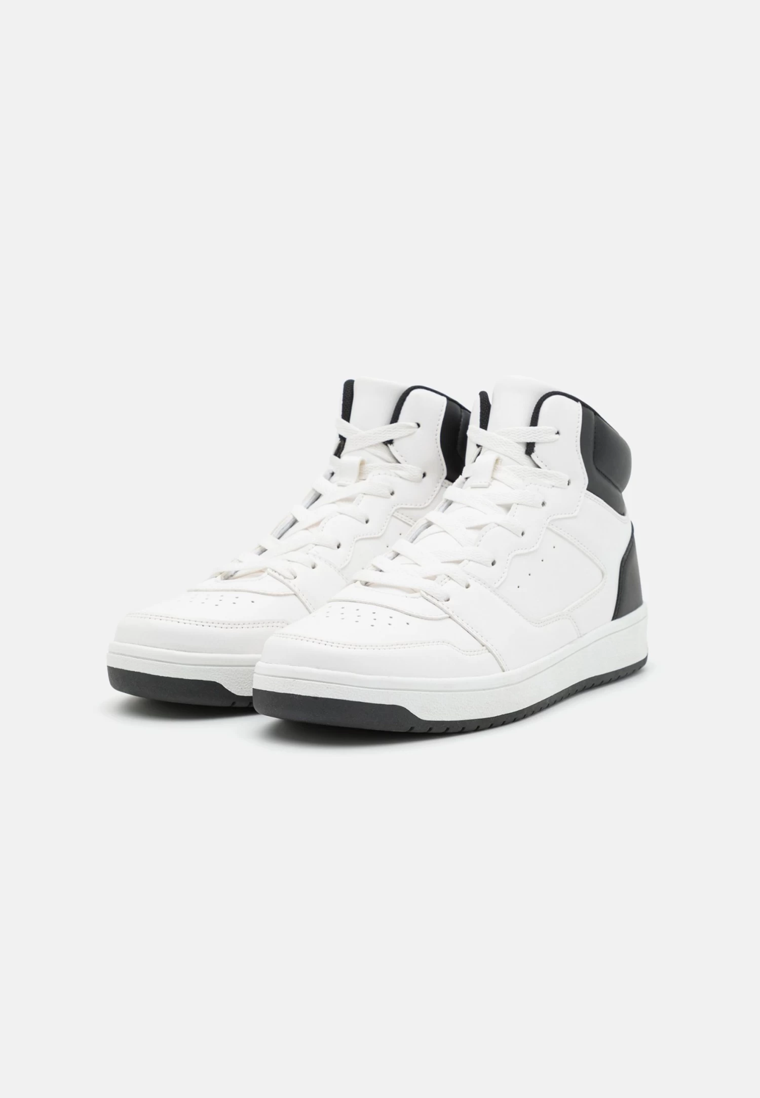 High-Top Trainers - White
