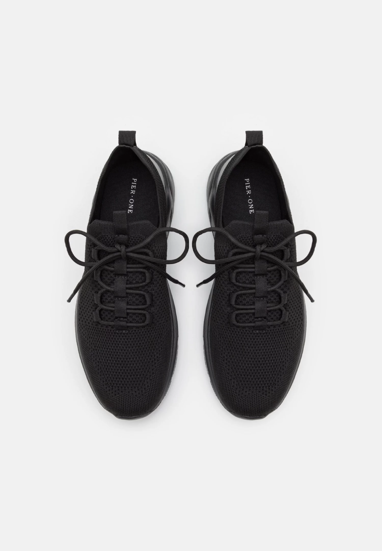Unisex - Trainers - Black