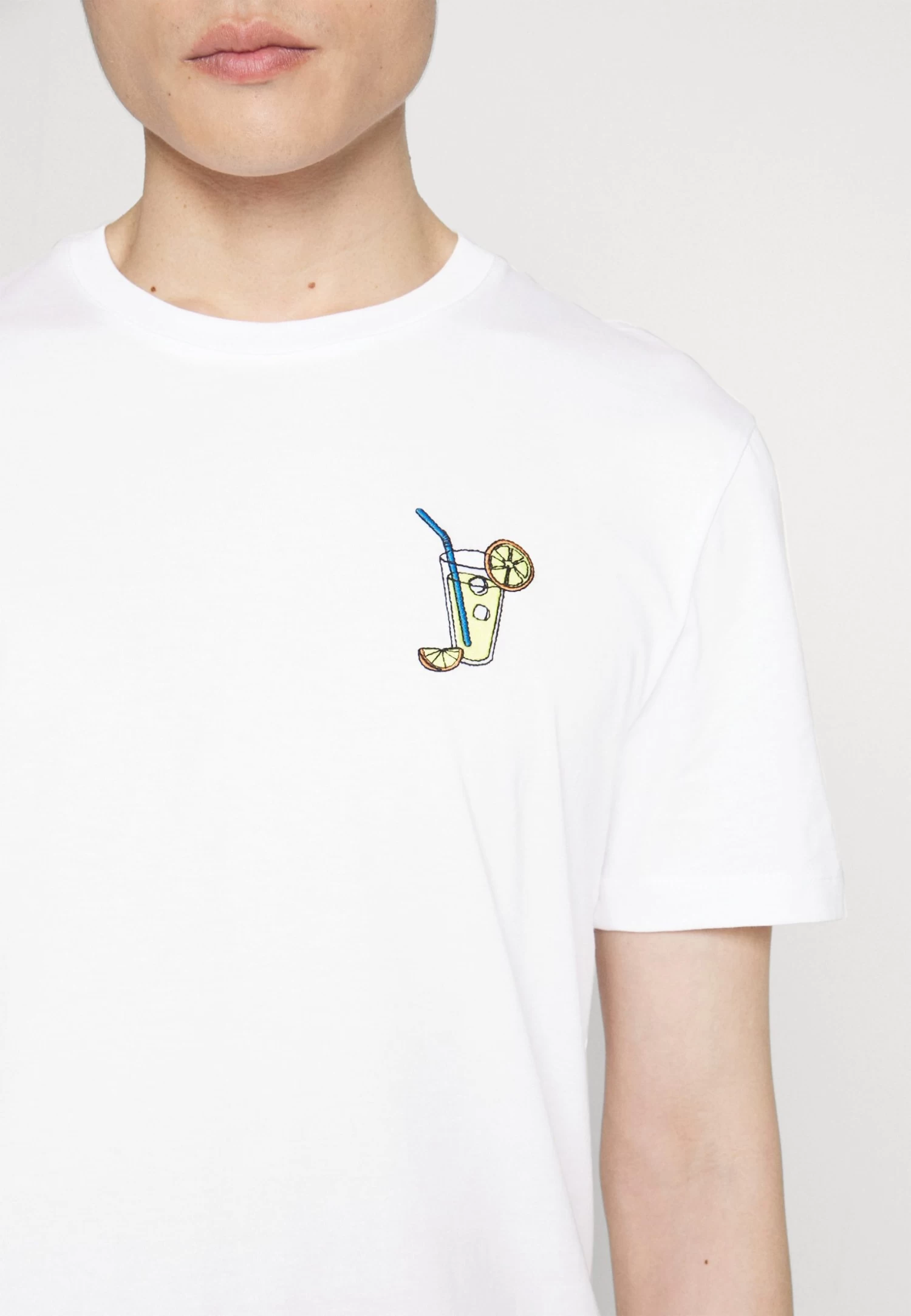 Cocktail Tee- Print T-Shirt - White