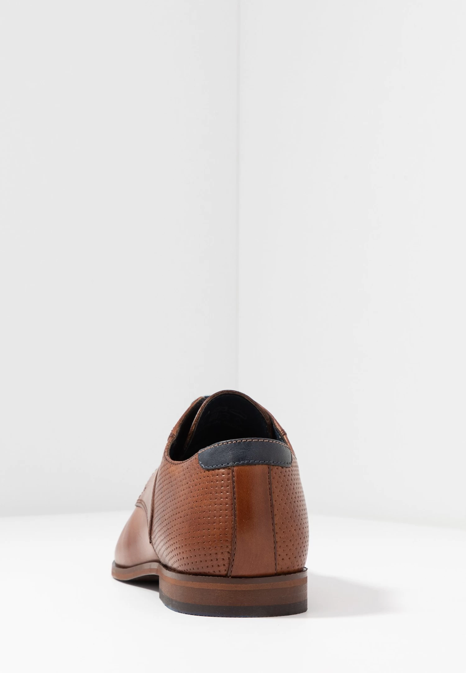 Leather - Smart Lace-Ups - Cognac