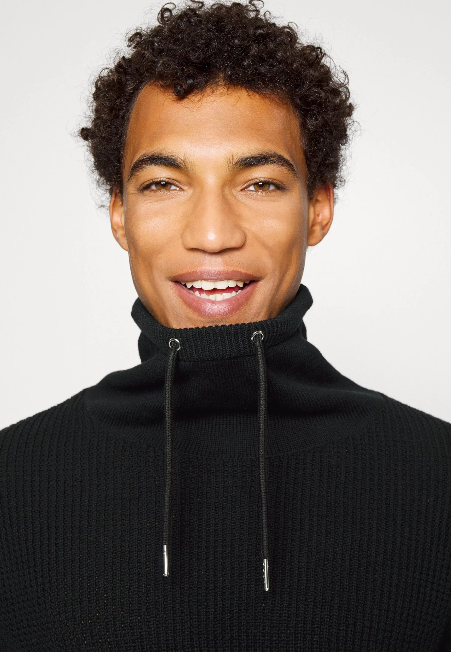 Structure Block High Collar - Cardigan - Black