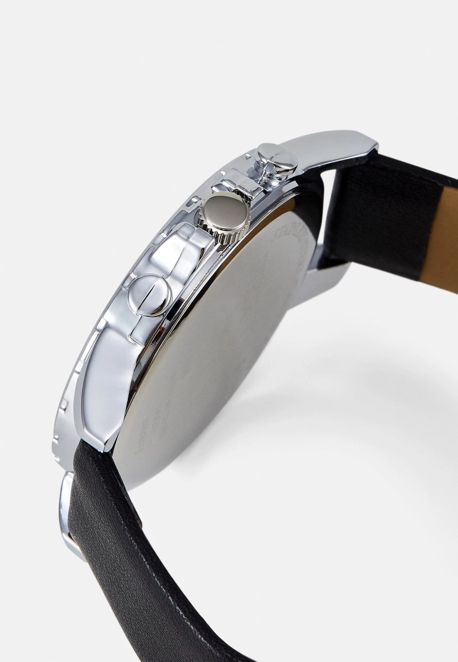 Watch - Black/Silver-Coloured