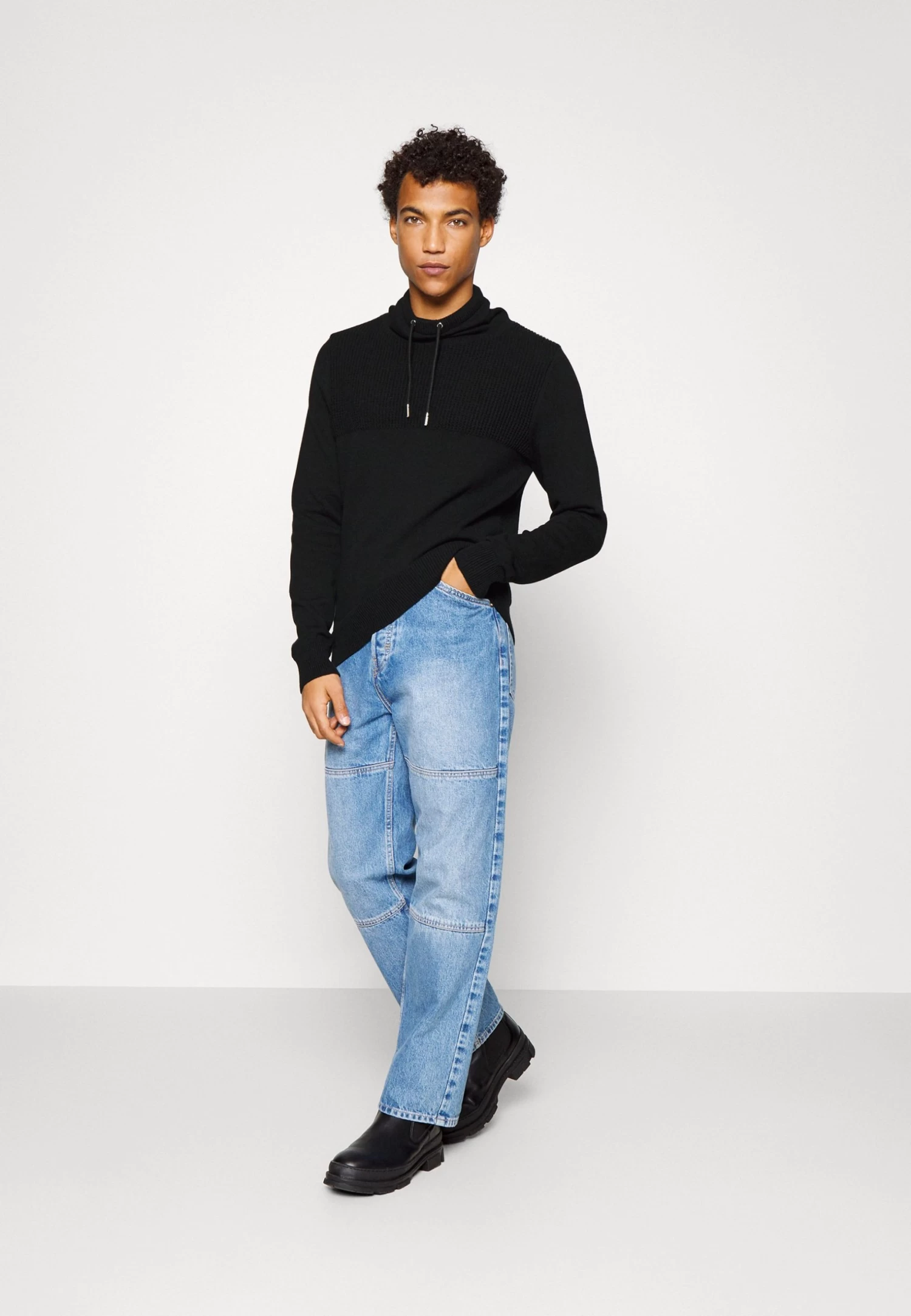 Structure Block High Collar - Cardigan - Black