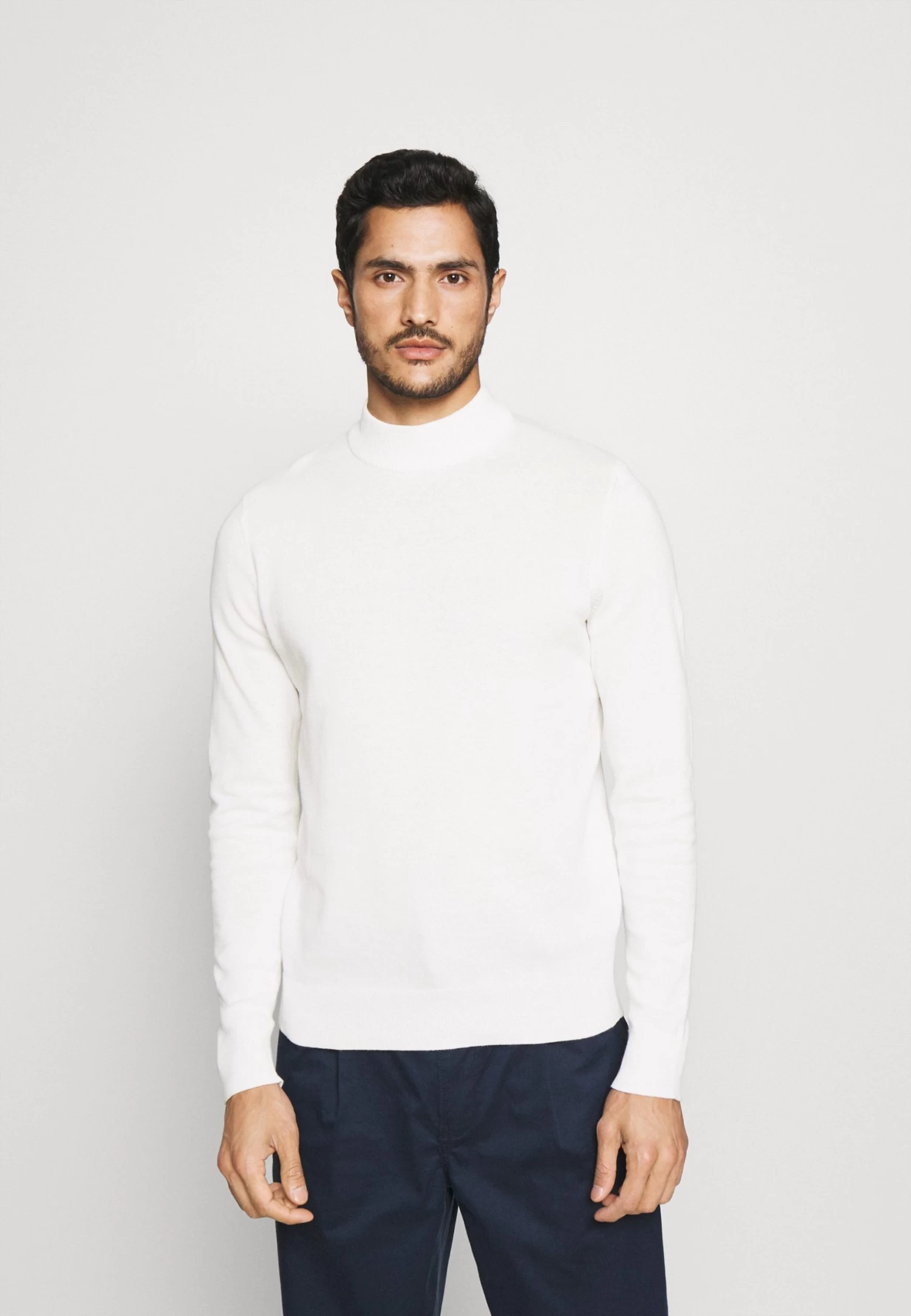 Jumper - White