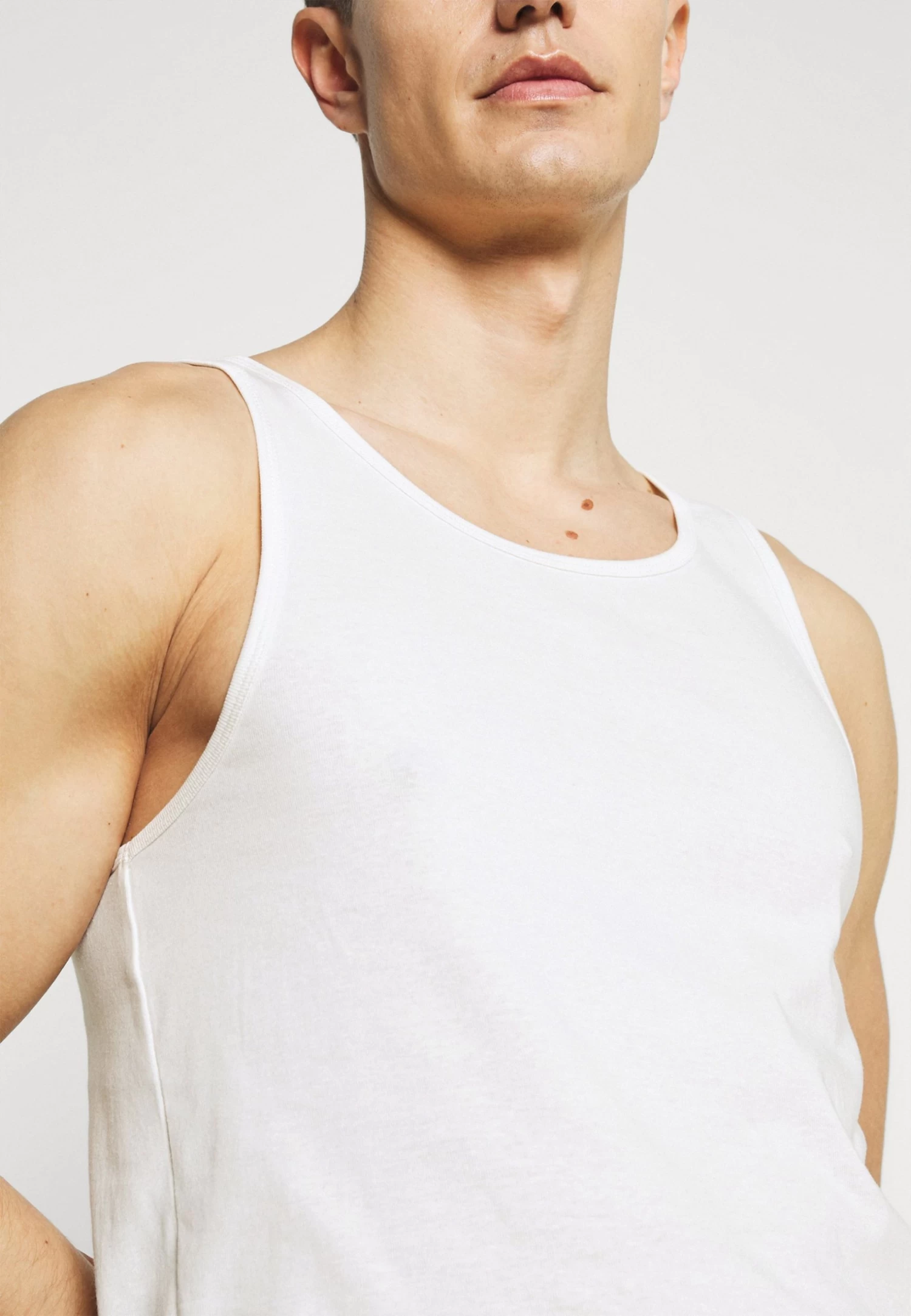 3 Pack - Undershirt - Dark Blue/Bordeaux/Off-White