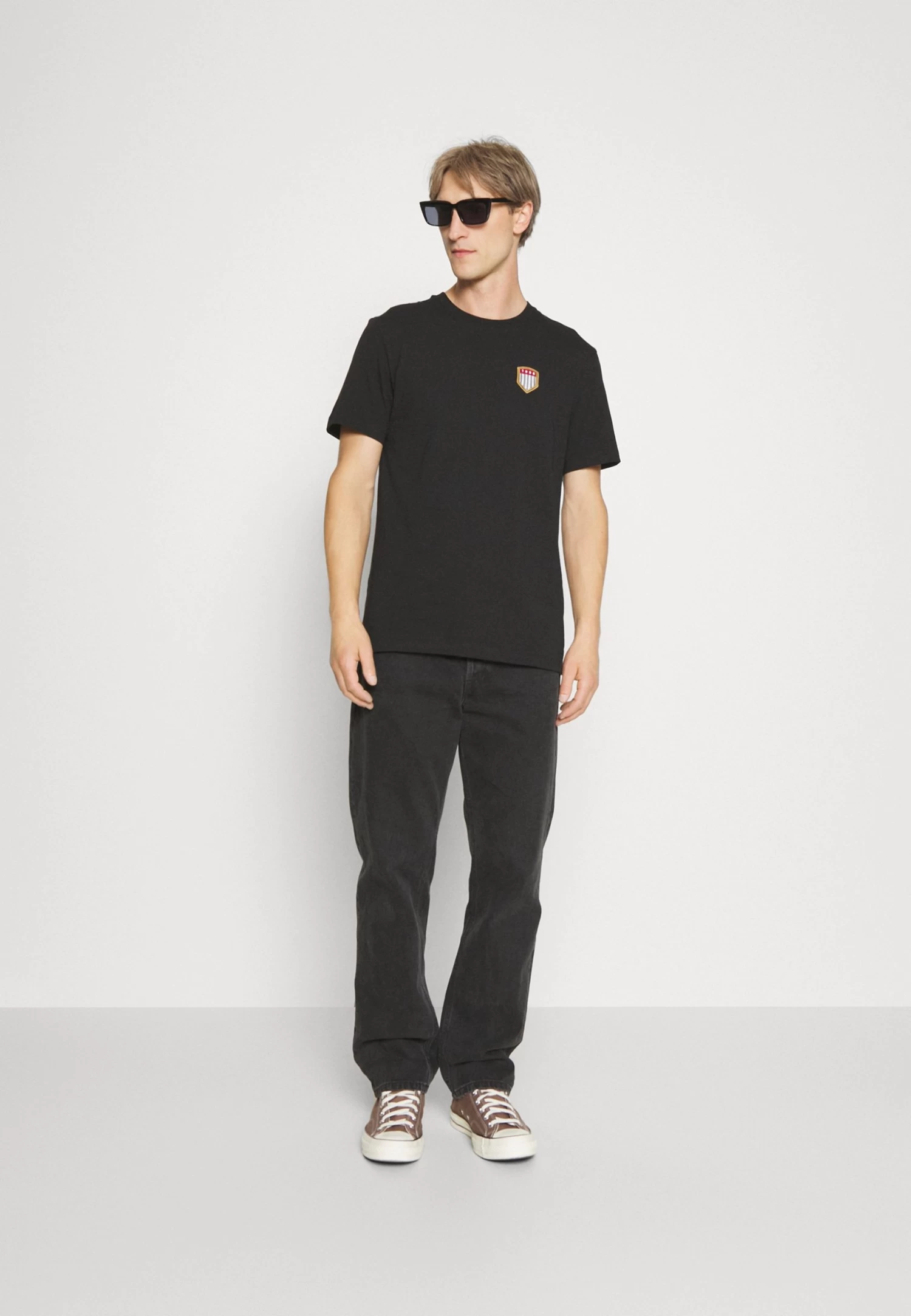 Print T-Shirt - Black