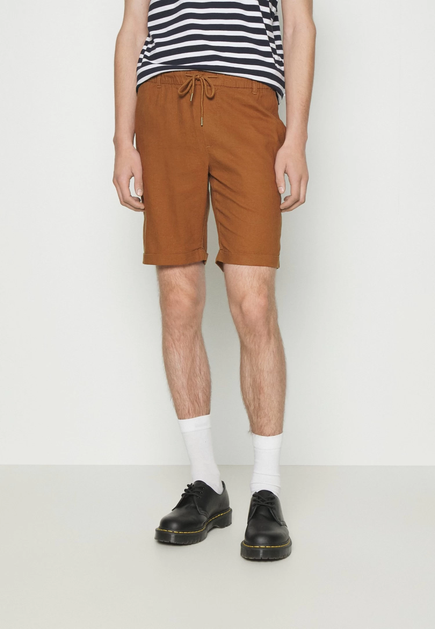 Linen Blend Drawcord Shorts- Shorts - Brown