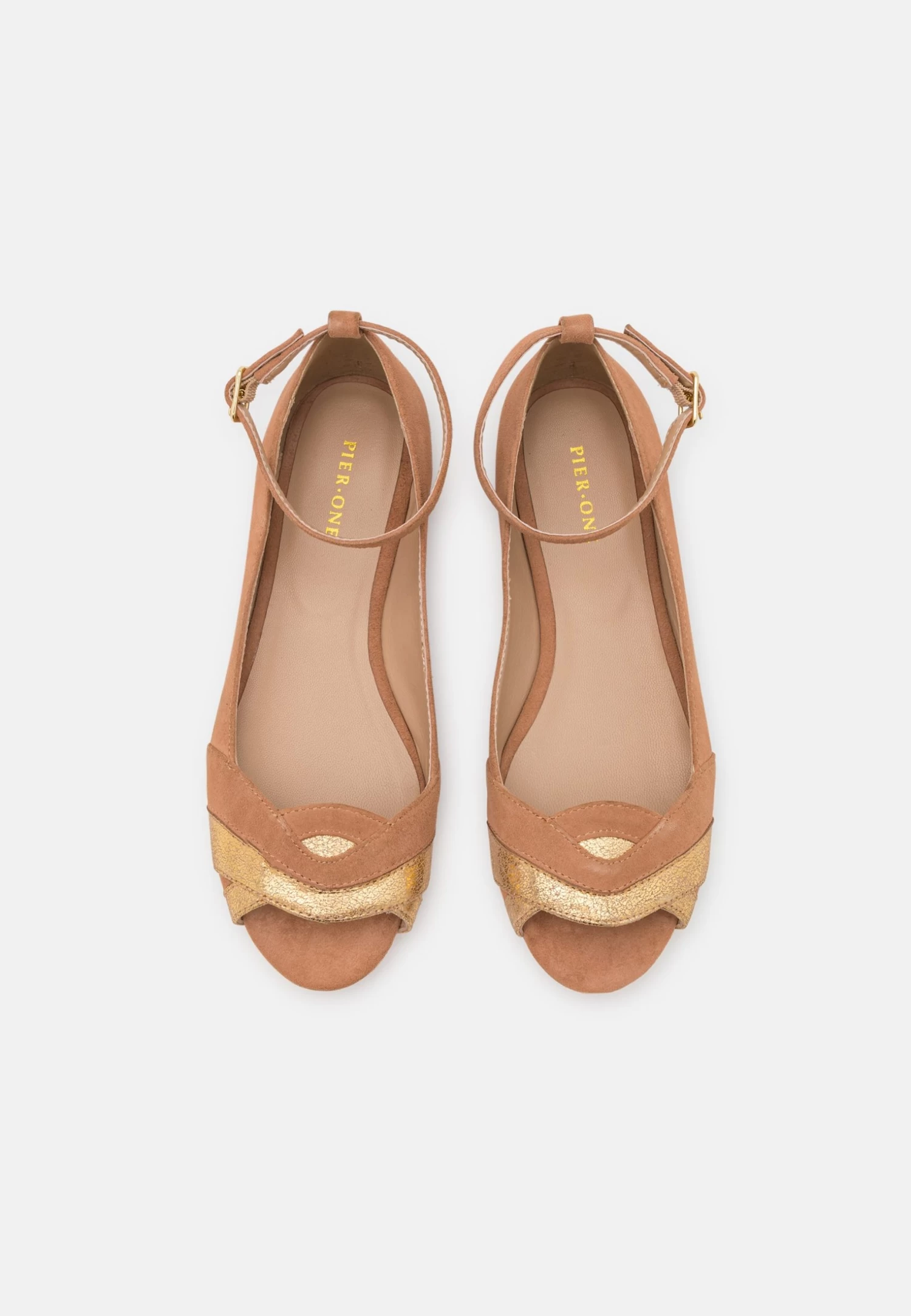 Ballet Pumps - Beige