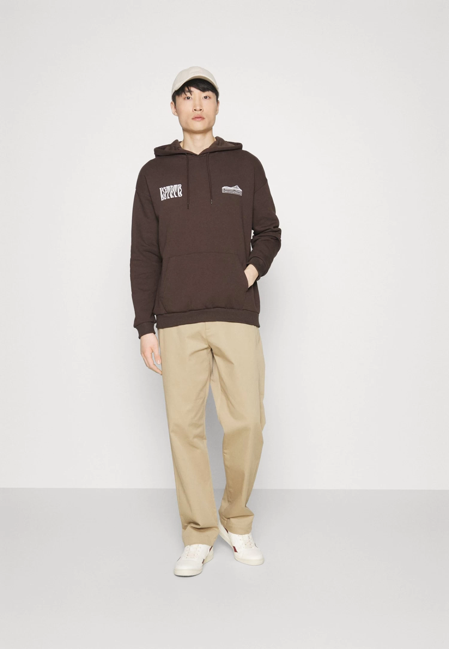 Sweatshirt - Brown