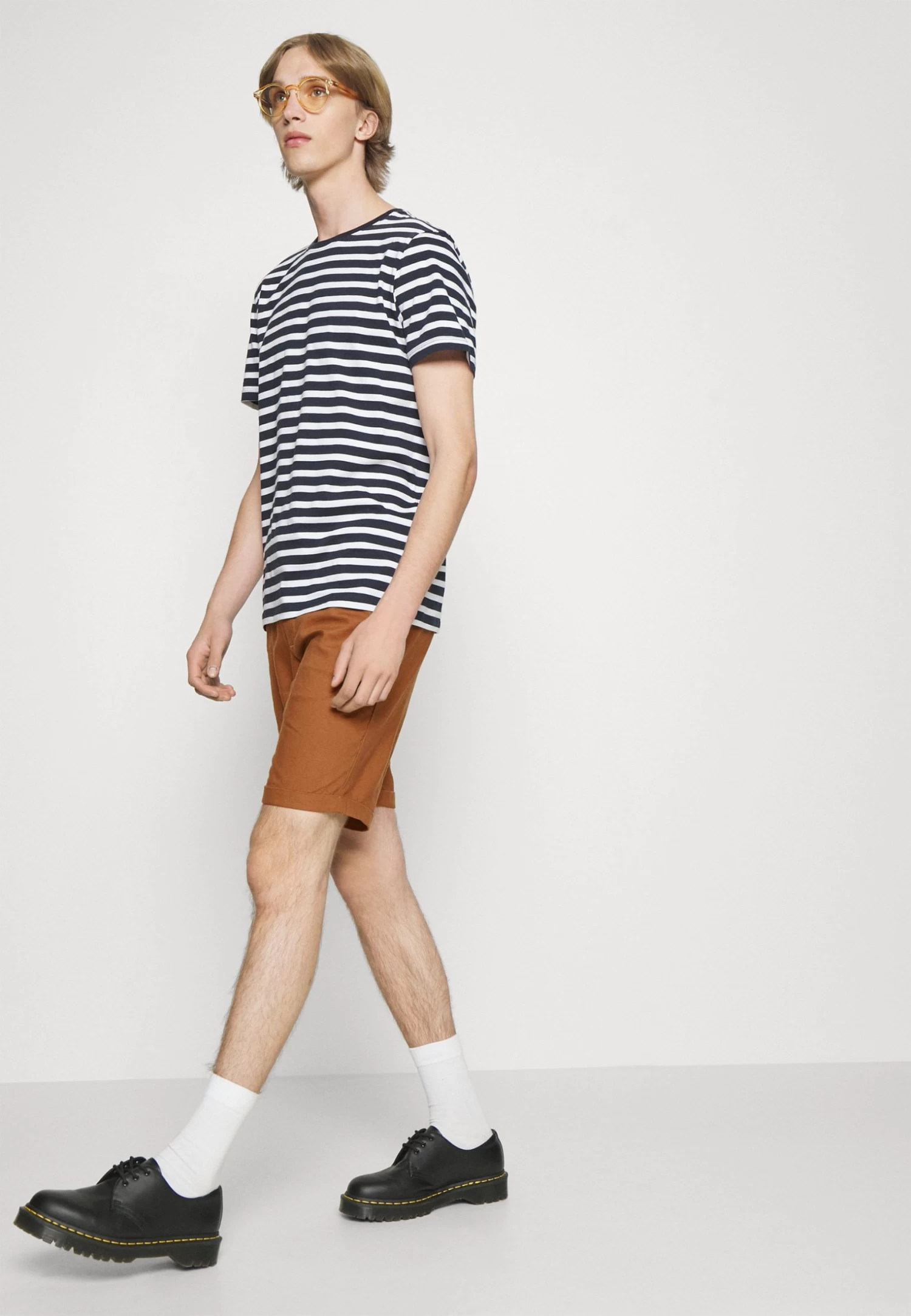 Linen Blend Drawcord Shorts- Shorts - Brown