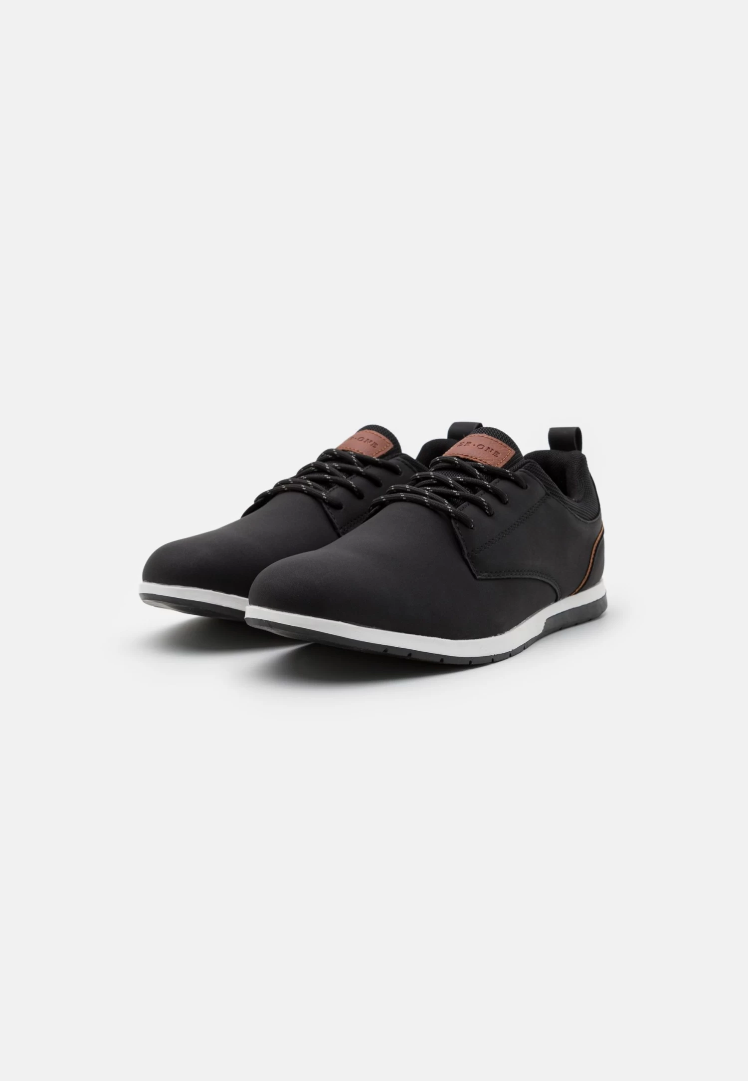 Casual Lace-Ups - Black
