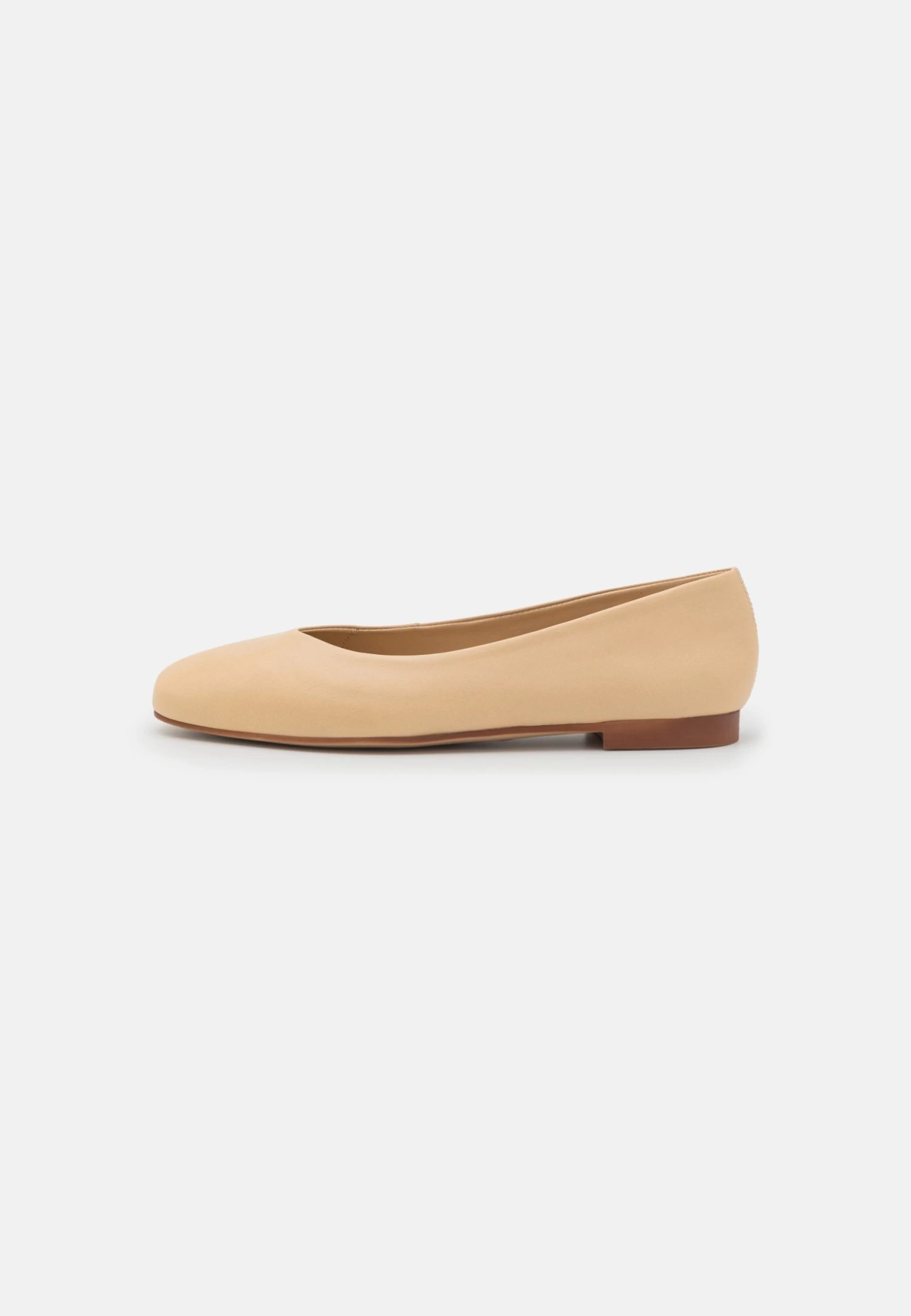 Leather- Ballet Pumps - Beige
