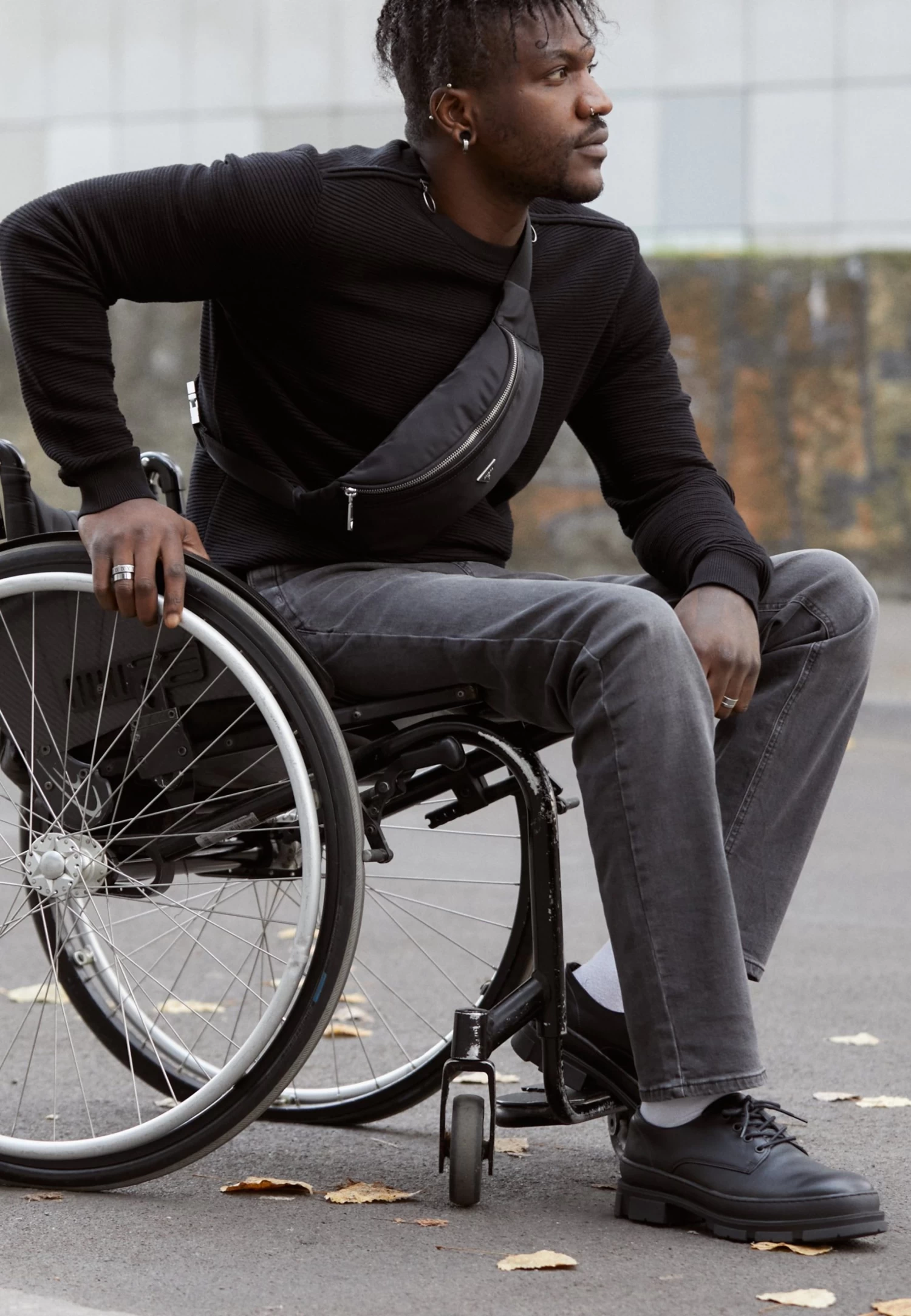 Straight Leg Jeans - Grey Denim