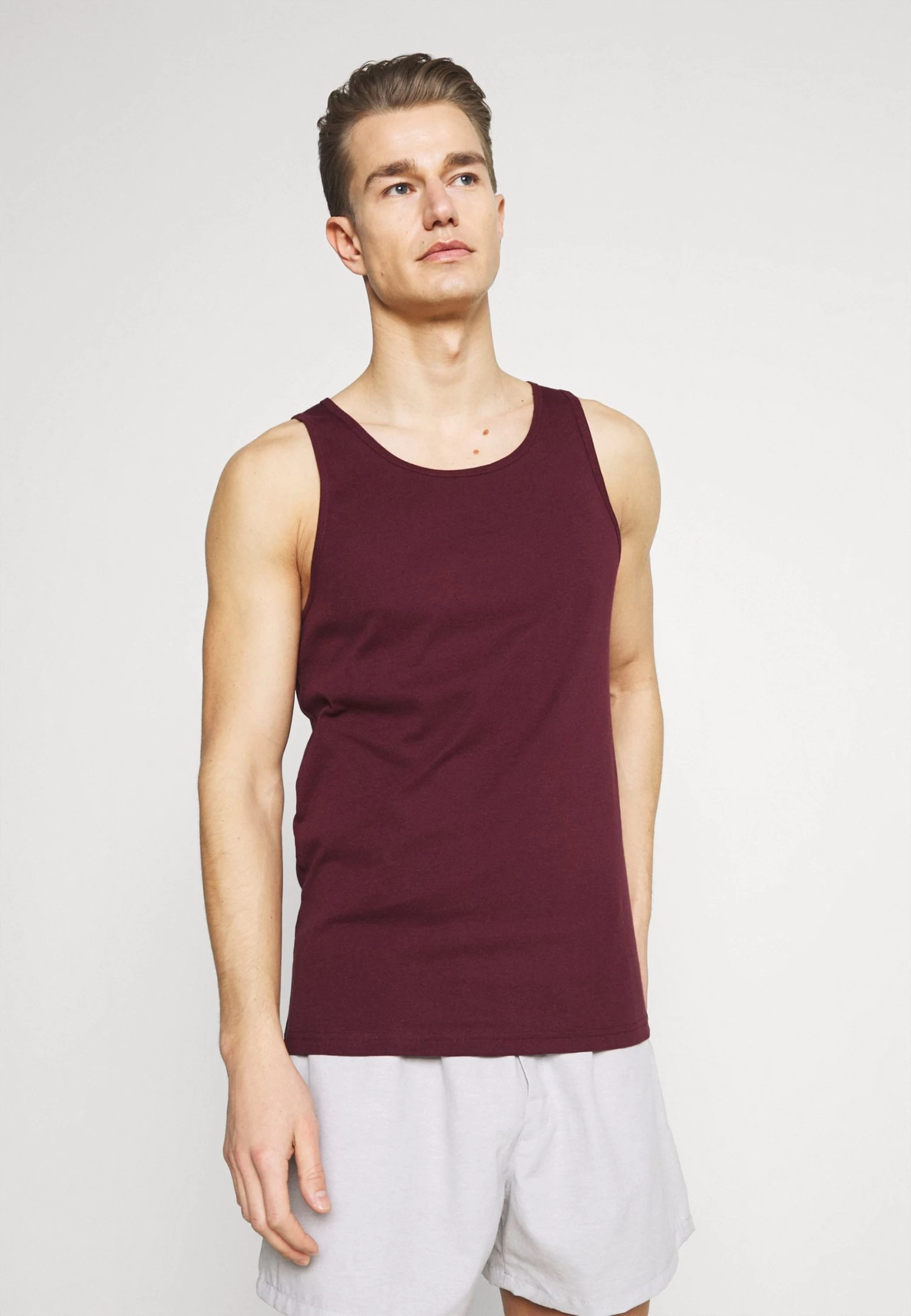 3 Pack - Undershirt - Dark Blue/Bordeaux/Off-White