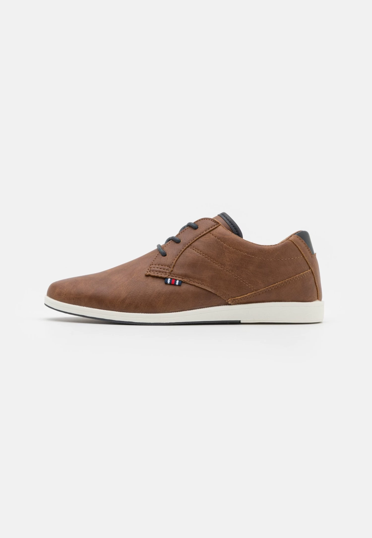 Casual Lace-Ups - Cognac/White