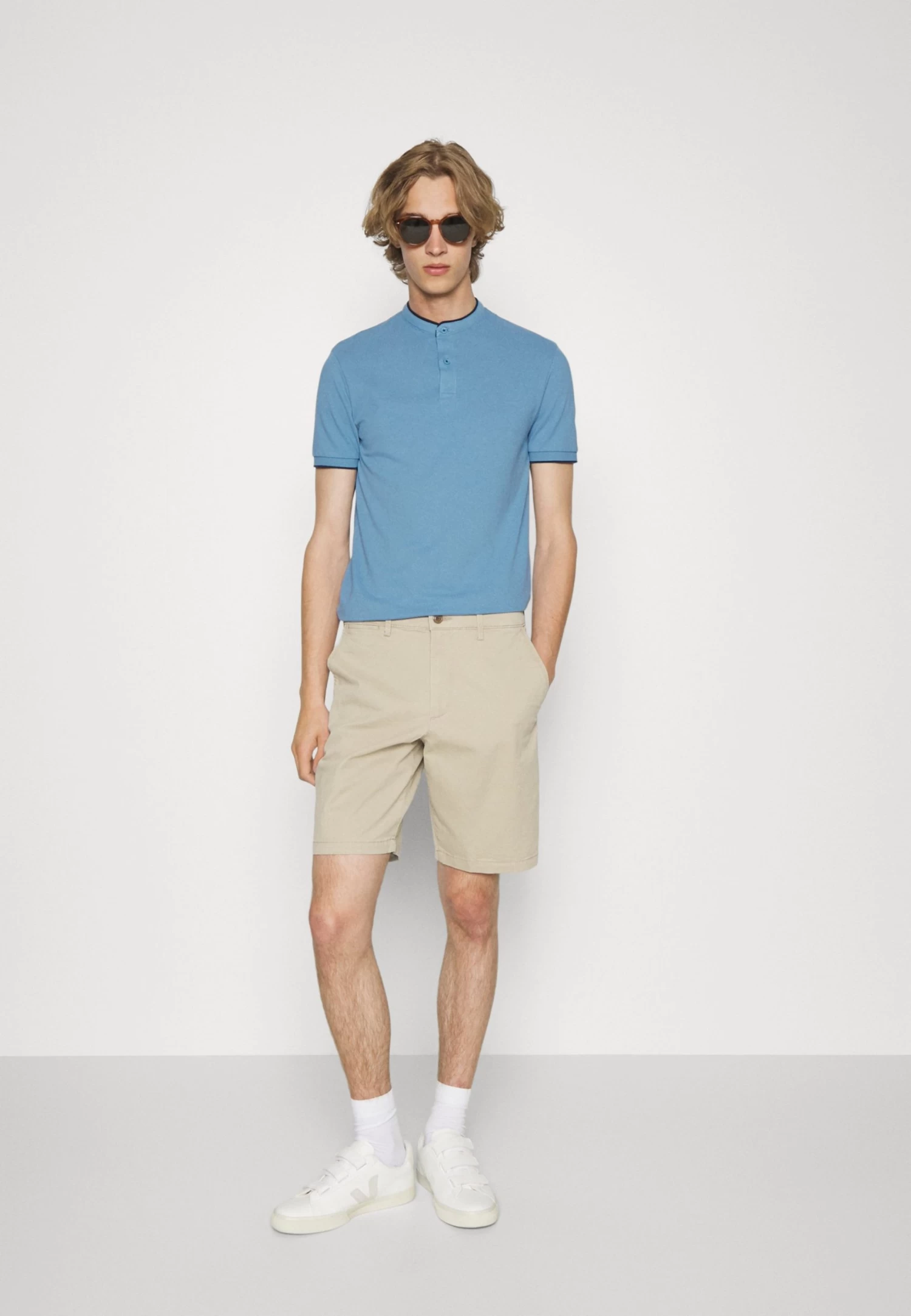 Basic T-Shirt - Light Blue