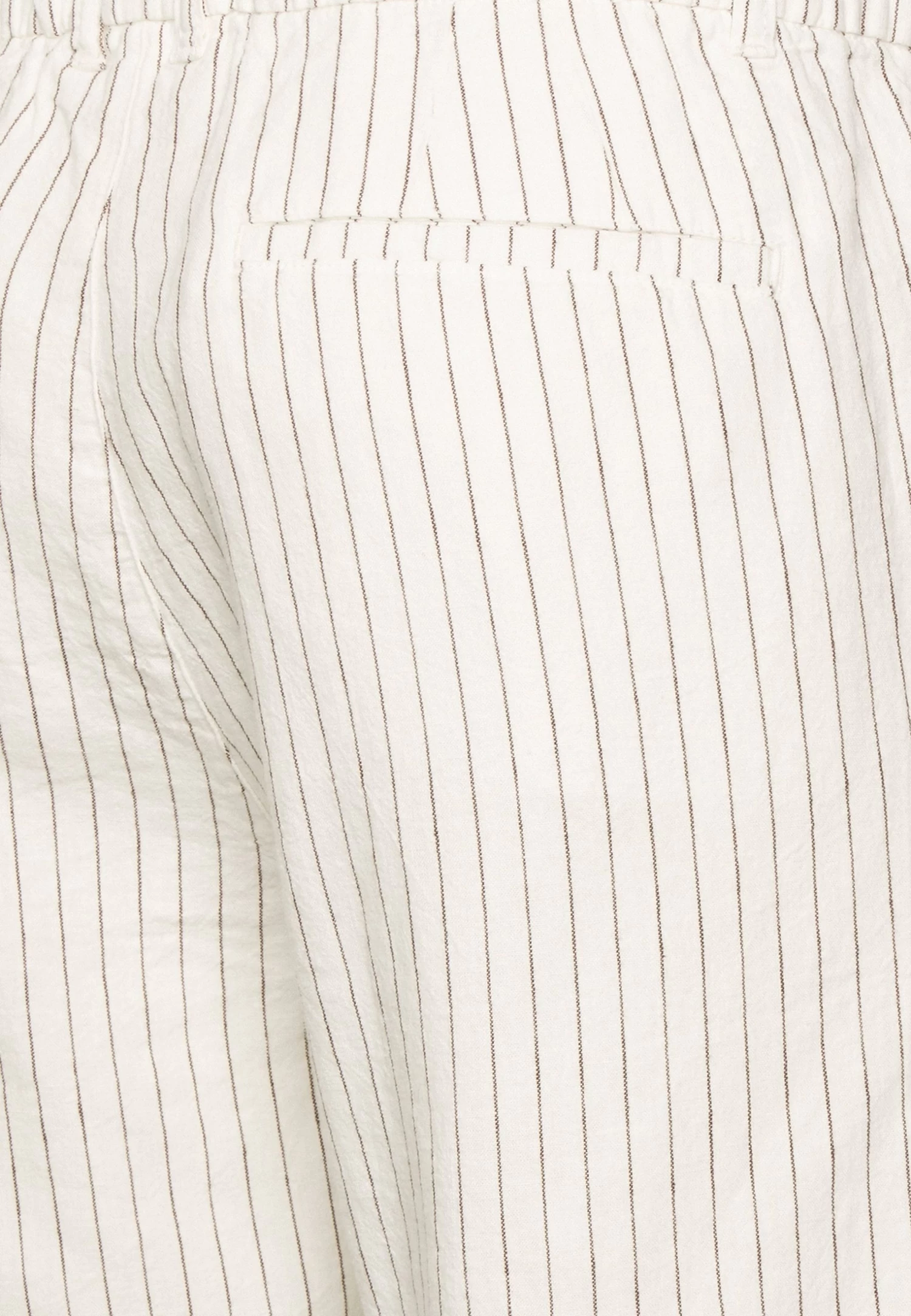 Linen Blend Drawcord Shorts- Shorts - Off-White