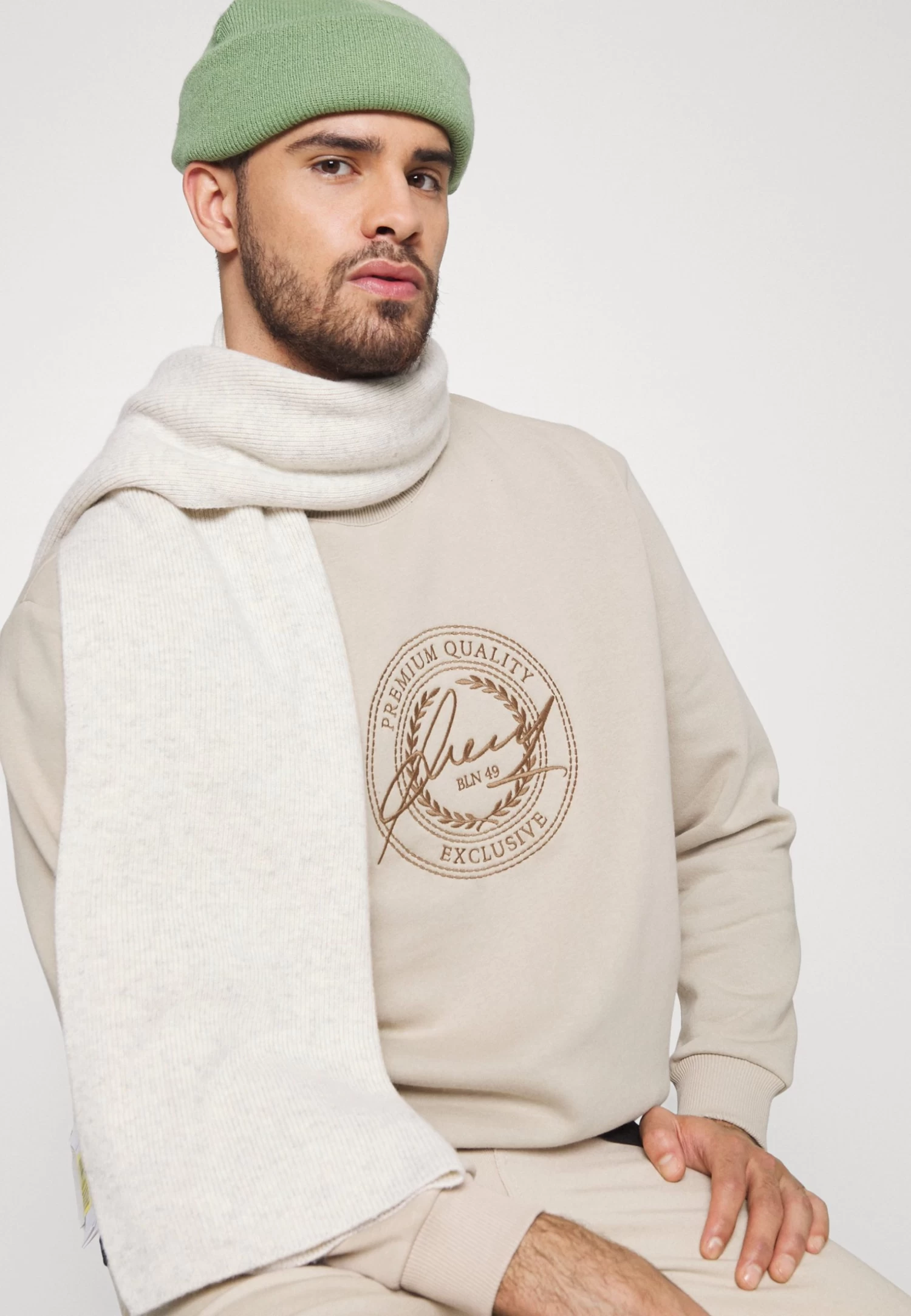 Sweatshirt - Beige